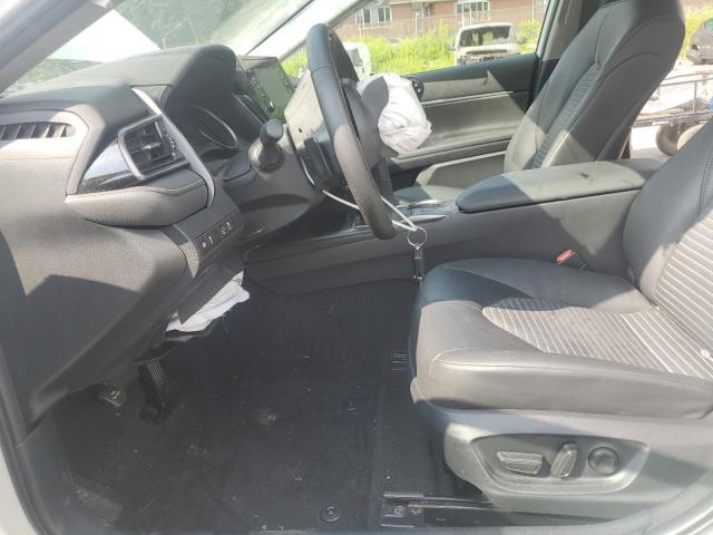 4T1G11AKXRU249098 - 2024 TOYOTA CAMRY SE NIGHT SHADE WHITE photo 7