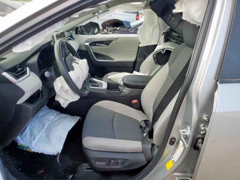 2T3W1RFV1PW288521 - 2023 TOYOTA RAV4 XLE SILVER photo 7