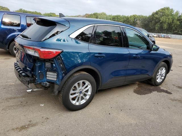 1FMCU9G62LUC26257 - 2020 FORD ESCAPE SE BLUE photo 3