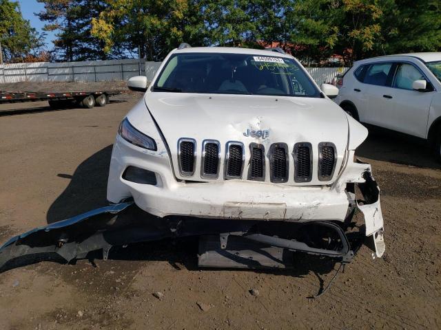 1C4PJMCB4GW211497 - 2016 JEEP CHEROKEE LATITUDE WHITE photo 5