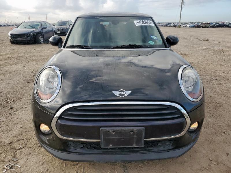 WMWXP5C33H2D16957 - 2017 MINI COOPER BLACK photo 5