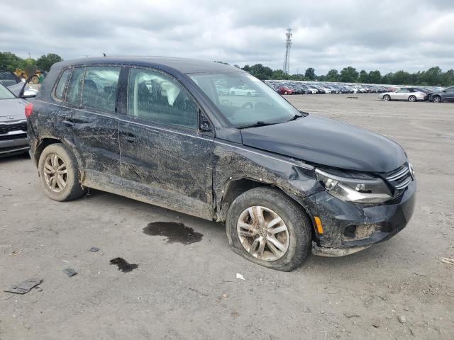 WVGAV3AX9DW600422 - 2013 VOLKSWAGEN TIGUAN S BLACK photo 4