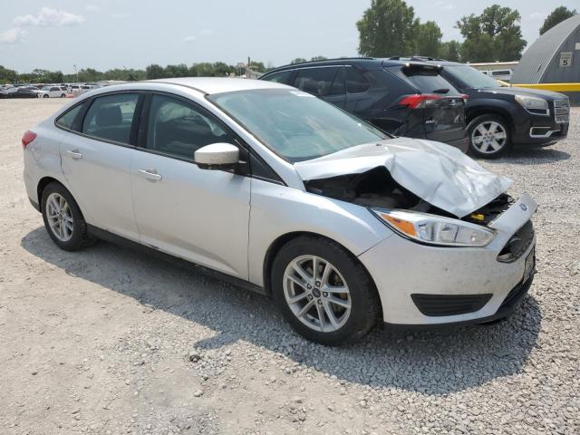 1FADP3F2XJL223465 - 2018 FORD FOCUS SE SILVER photo 4