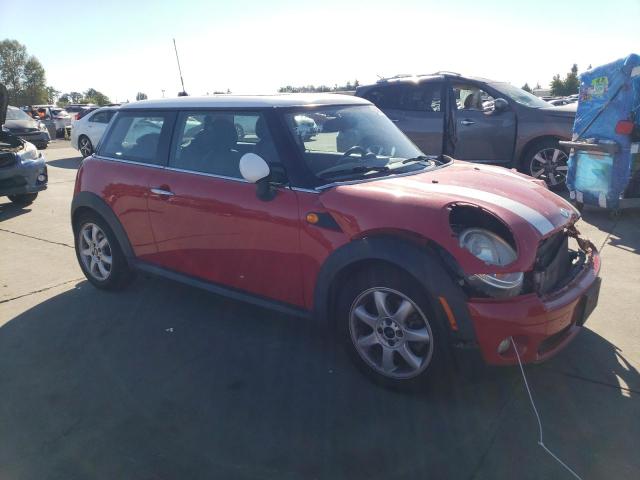 WMWMF33517TT54981 - 2007 MINI COOPER RED photo 4