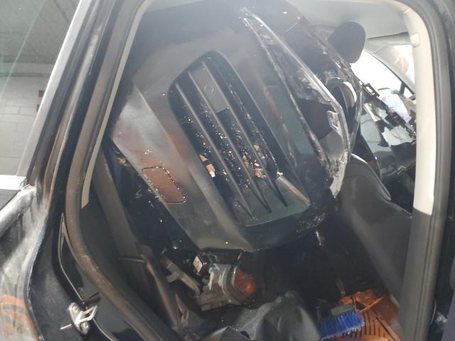 WVGFF9BP2CD004583 - 2012 VOLKSWAGEN TOUAREG V6 BLACK photo 11