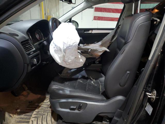 WVGFF9BP2CD004583 - 2012 VOLKSWAGEN TOUAREG V6 BLACK photo 7