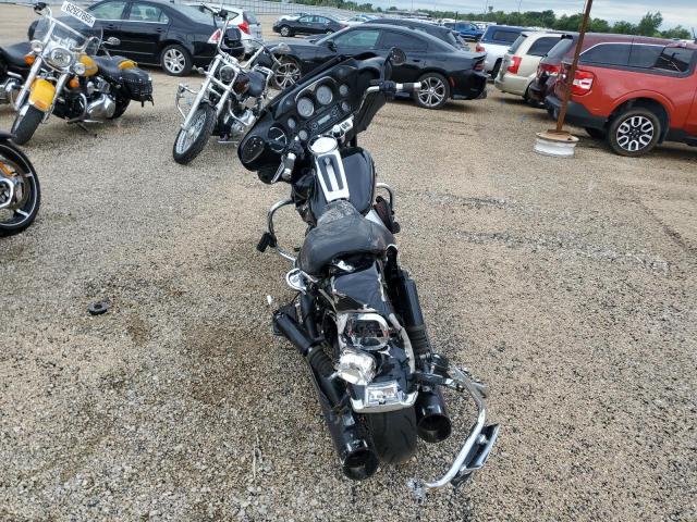 1HD1FC4108Y677780 - 2008 HARLEY-DAVIDSON FLHTCUI BLACK photo 4