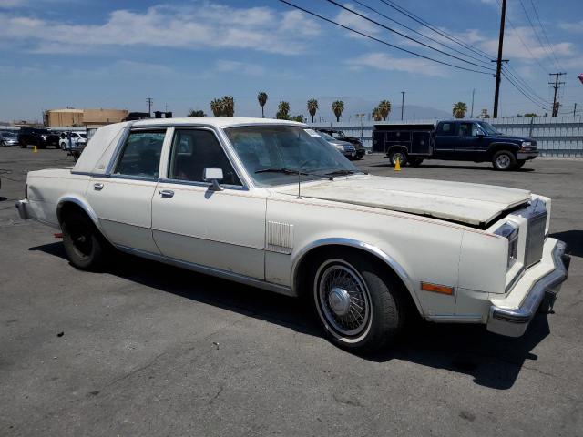 1C3BF66P4HW134330 - 1987 CHRYSLER FIFTH AVEN WHITE photo 4