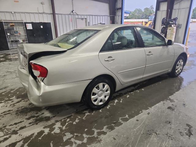 4T1BE32K93U737569 - 2003 TOYOTA CAMRY LE SILVER photo 3