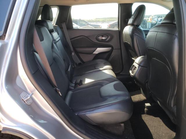1C4PJMBX7JD618178 - 2018 JEEP CHEROKEE TRAILHAWK 银色 照片 11