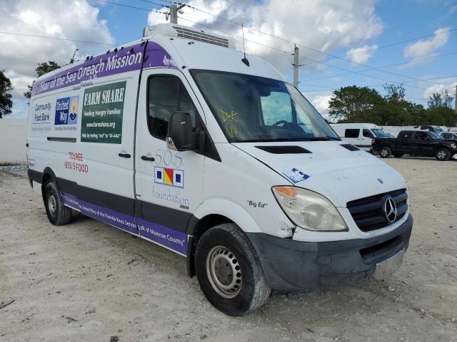 WD3PE8CC6D5730115 - 2013 MERCEDES-BENZ SPRINTER 2500 WHITE photo 1