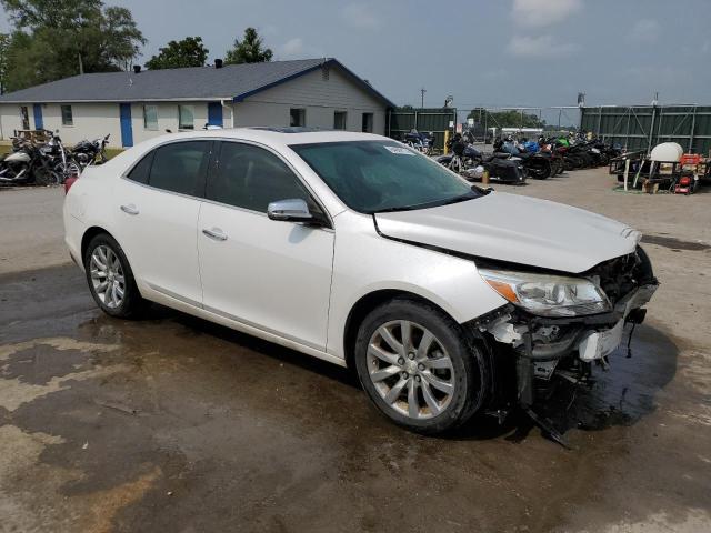 1G11E5SA2GF133884 - 2016 CHEVROLET MALIBU LIM LTZ WHITE photo 4