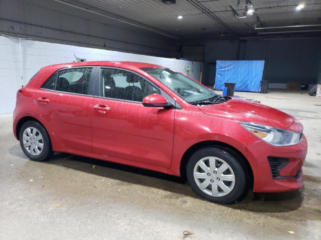 3KPA25AD0ME366132 - 2021 KIA RIO S RED photo 4