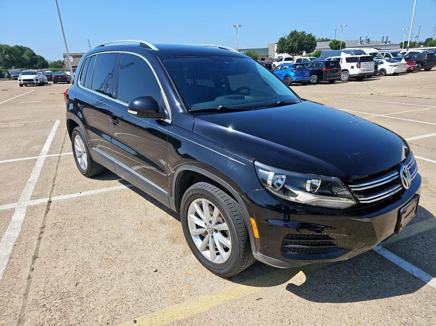 2017 VOLKSWAGEN TIGUAN WOLFSBURG, null