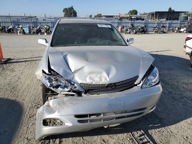 JTDBE32K030151886 - 2003 TOYOTA CAMRY LE SILVER photo 5