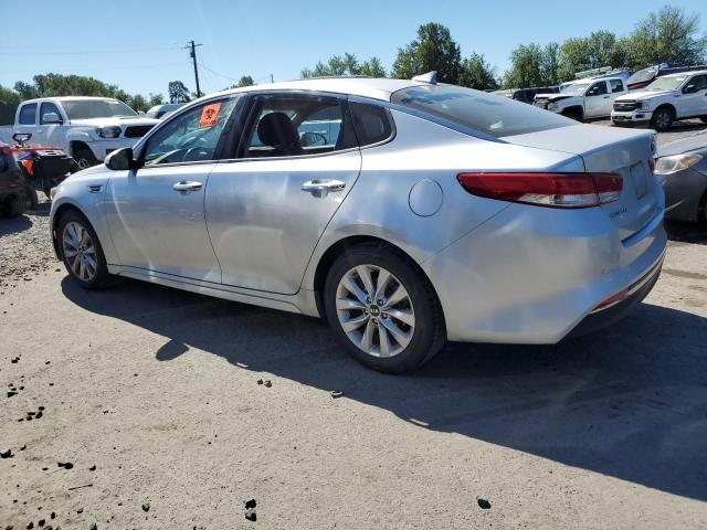 5XXGU4L37JG238167 - 2018 KIA OPTIMA EX Silber Foto 2