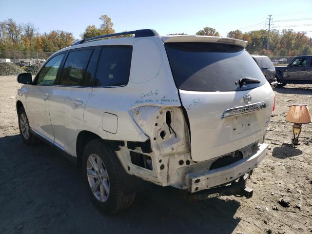 5TDBK3EH1CS093972 - 2012 TOYOTA HIGHLANDER BASE Ақ фото 3