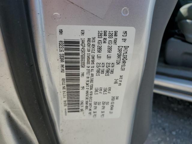 1A4GP45R76B669950 - 2006 CHRYSLER TOWN & COU SILVER photo 13