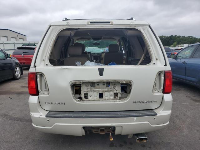 5LMFU27545LJ06123 - 2005 LINCOLN NAVIGATOR 白色 照片 6