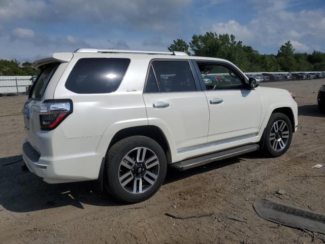 JTEBU5JR9J5557335 - 2018 TOYOTA 4RUNNER SR5/SR5 PREMIUM თეთრი ფოტო 3