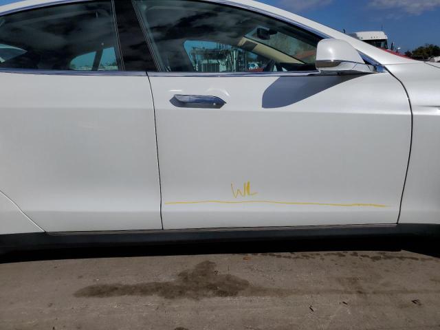 5YJSA1DP6DFP07386 - 2013 TESLA MODEL S Սպիտակ լուսանկար 9