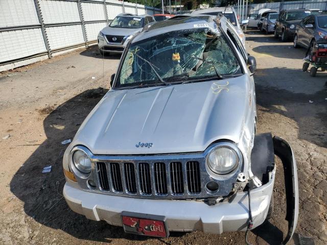 1J4GL58K35W657639 - 2005 JEEP LIBERTY LIMITED SILVER photo 5