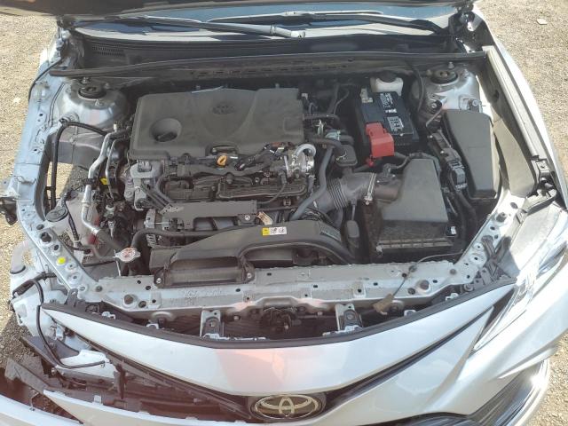 4T1R11AK2PU832612 - 2023 TOYOTA CAMRY LE SILVER photo 11