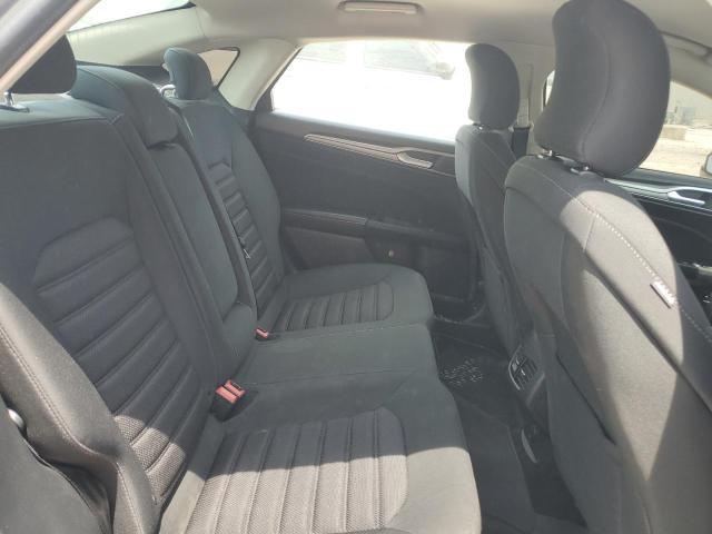 3FA6P0LU1KR110374 - 2019 FORD FUSION SE 银色 照片 10