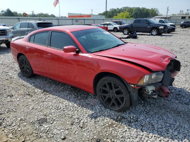 2B3CL3CG5BH550874 - 2011 DODGE CHARGER RED photo 4