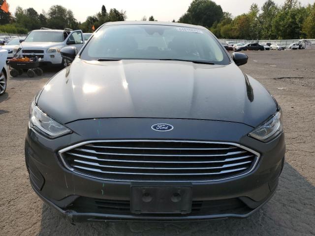 3FA6P0HD9KR136178 - 2019 FORD FUSION SE CHARCOAL photo 5