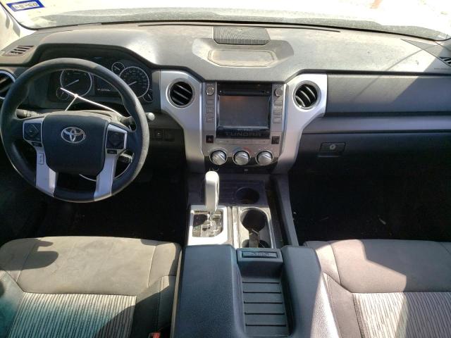 5TFRM5F14FX093498 - 2015 TOYOTA TUNDRA DOUBLE CAB SR/SR5 BLUE photo 8