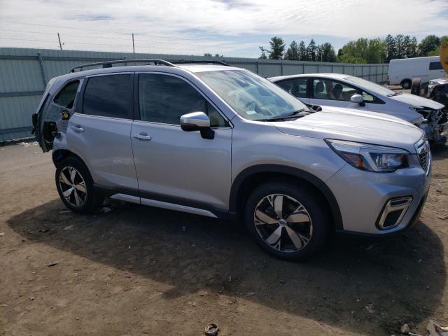 JF2SKAXC4LH601170 - 2020 SUBARU FORESTER TOURING ვერცხლისფერი ფოტო 4