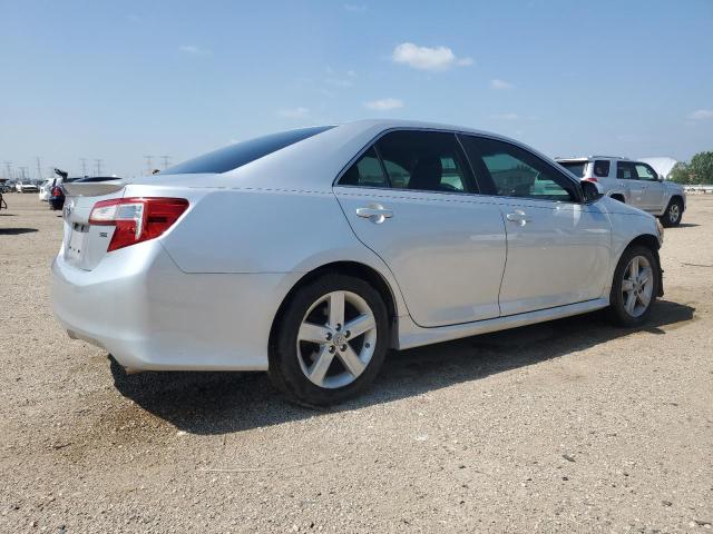 4T1BF1FK2CU167684 - 2012 TOYOTA CAMRY BASE SILVER photo 3