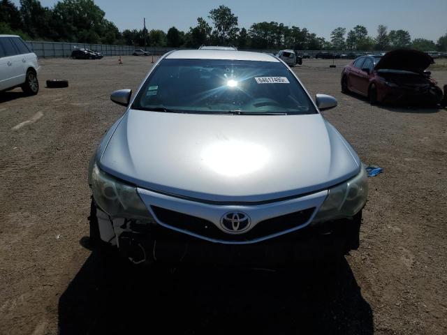 4T1BF1FK2CU167684 - 2012 TOYOTA CAMRY BASE SILVER photo 5