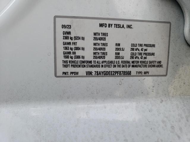 7SAYGDEE2PF878568 - 2023 TESLA MODEL Y Weiß Foto 12