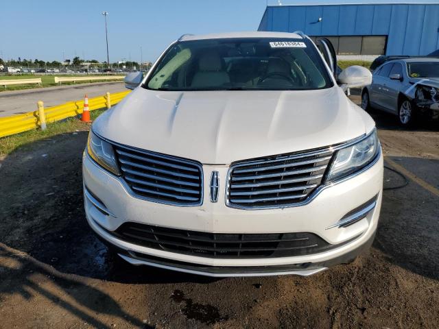 5LMCJ1D92HUL70646 - 2017 LINCOLN MKC PREMIERE WHITE photo 5