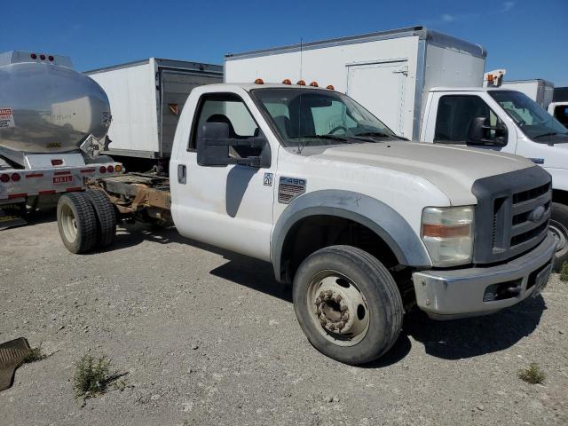 1FDXF46R58EB35611 - 2008 FORD F450 SUPER DUTY WHITE photo 4