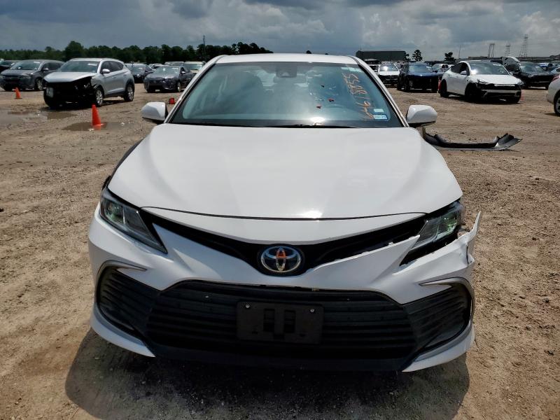 4T1C11AK4PU159411 - 2023 TOYOTA CAMRY LE WHITE photo 5