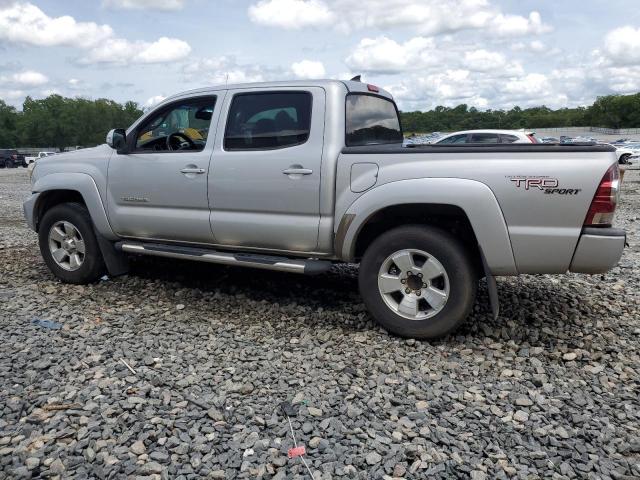 5TFJU4GN9DX028846 - 2013 TOYOTA TACOMA DOUBLE CAB PRERUNNER SILVER photo 2