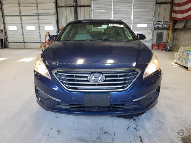 5NPE24AF2GH352715 - 2016 HYUNDAI SONATA SE BLUE photo 5