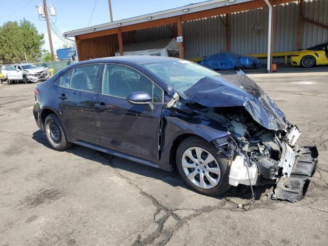 5YFEPMAE3MP186180 - 2021 TOYOTA COROLLA LE ლურჯი ფოტო 4