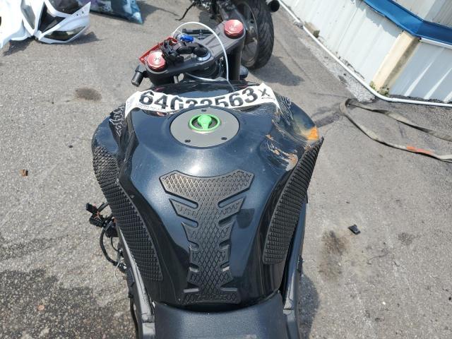 JKBZXJE17DA002974 - 2013 KAWASAKI ZX636 E BLACK photo 5