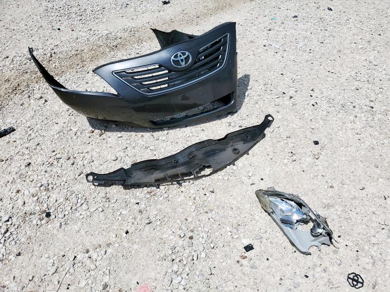 4T1BK46K37U049002 - 2007 TOYOTA CAMRY LE Մոխրագույն լուսանկար 12