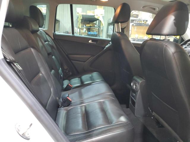 WVGUV7AX9HK022730 - 2017 VOLKSWAGEN TIGUAN SPORT 白色 照片 11