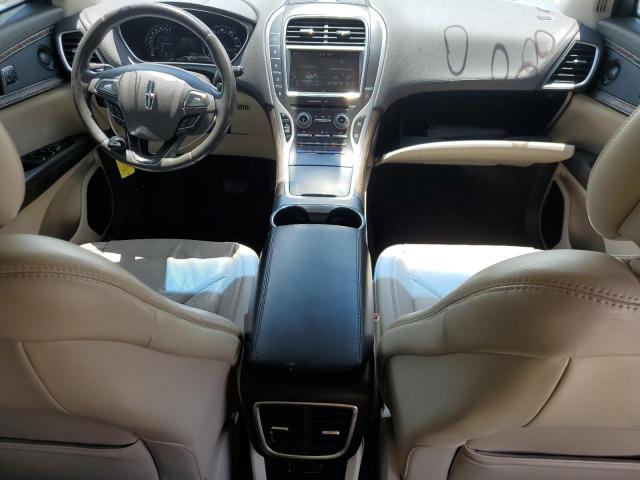 2LMTJ6LP4GBL20629 - 2016 LINCOLN MKX RESERVE WHITE photo 8