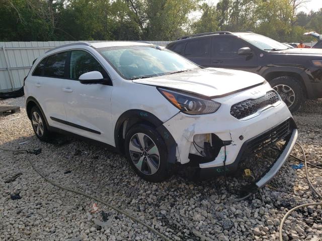 KNDCB3LC1N5516117 - 2022 KIA NIRO LX WHITE photo 4