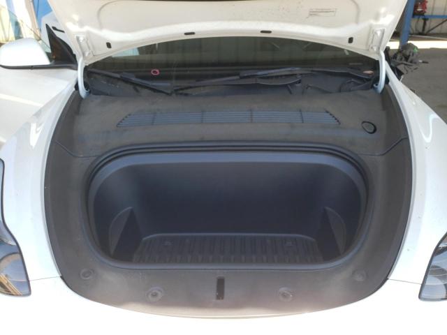 7SAYGDEE0PF812021 - 2023 TESLA MODEL Y 白色 照片 11