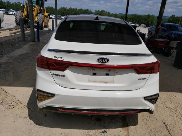 3KPF34AD6LE176511 - 2020 KIA FORTE GT LINE WHITE photo 6