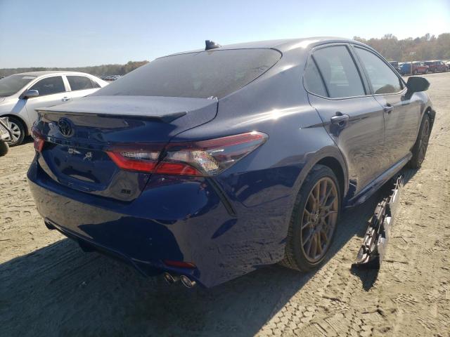 4T1T11AK6PU084579 - 2023 TOYOTA CAMRY SE NIGHT SHADE BLUE photo 4