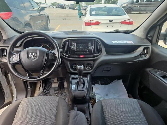 ZFBERFAT8F6A78772 - 2015 RAM PROMASTER 银色 照片 9